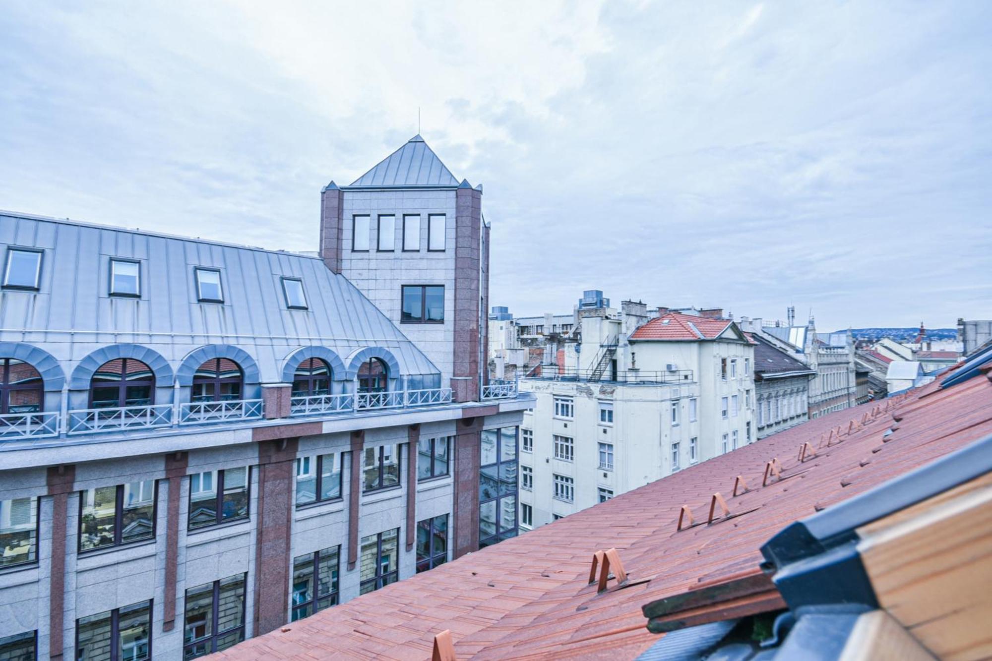 شقة Roof Top Penthouse بودابست المظهر الخارجي الصورة